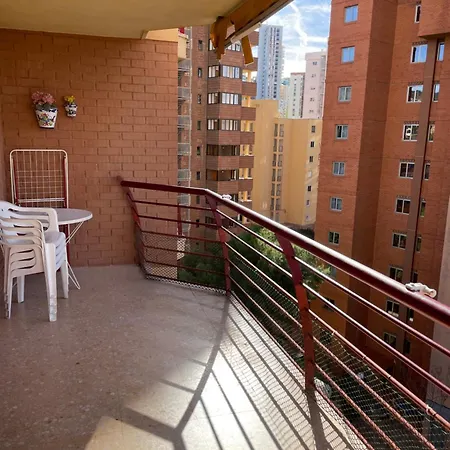 Garden - Turis Plus Apartamentos Benidorm Exterior photo